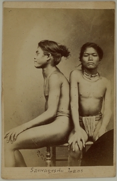 Portrait of two seated ethnic inhabitants from Laos - Emile Gsell (1838-1879)