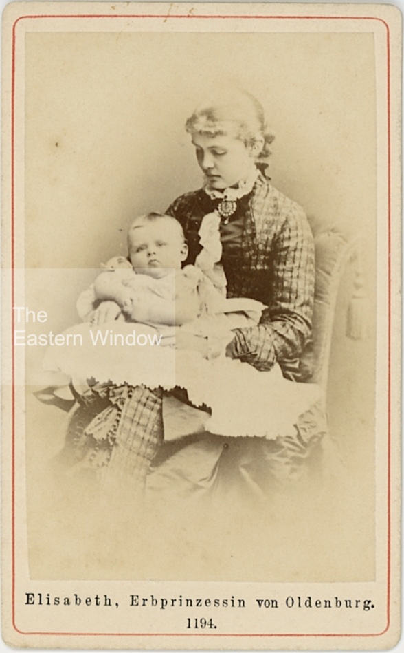 Elisabeth Anne von Preussen (1857-1895) with her daughter Sophie Charlotte von Oldenburg (1879-1964).