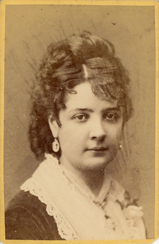 Frau Pollack, mezzo soprano Frau Pollack, mezzo soprano